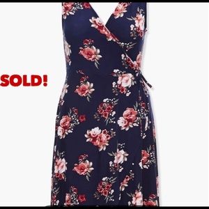 NWT Forever 21+ Plus Size Sleeveless Dress.